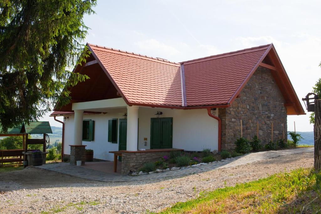 Oereghegyi Apartman Vindornyalak Camera foto